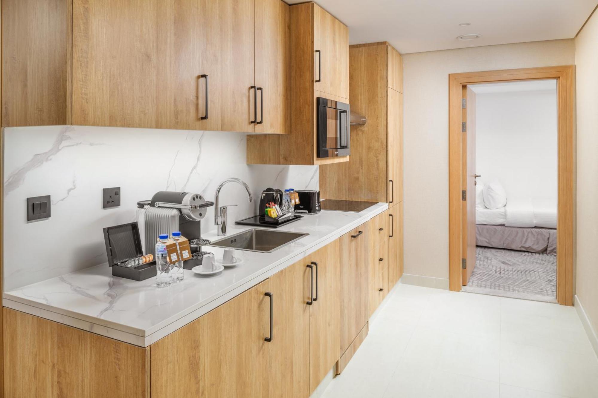 Taiba Suites Madinah Medina Exteriör bild